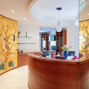 spazio-napoletano-by-starguest.hotels-amalfi.com/